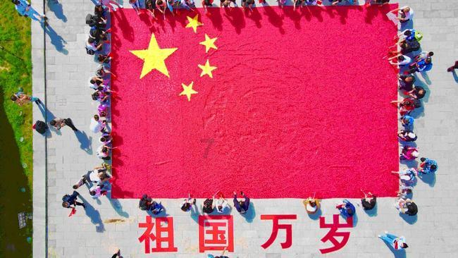 逃离诡异的古庙